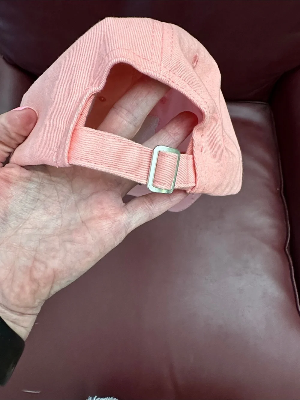 Pink Women's Baseball Cap with Decorative Gold Glenda Emblem